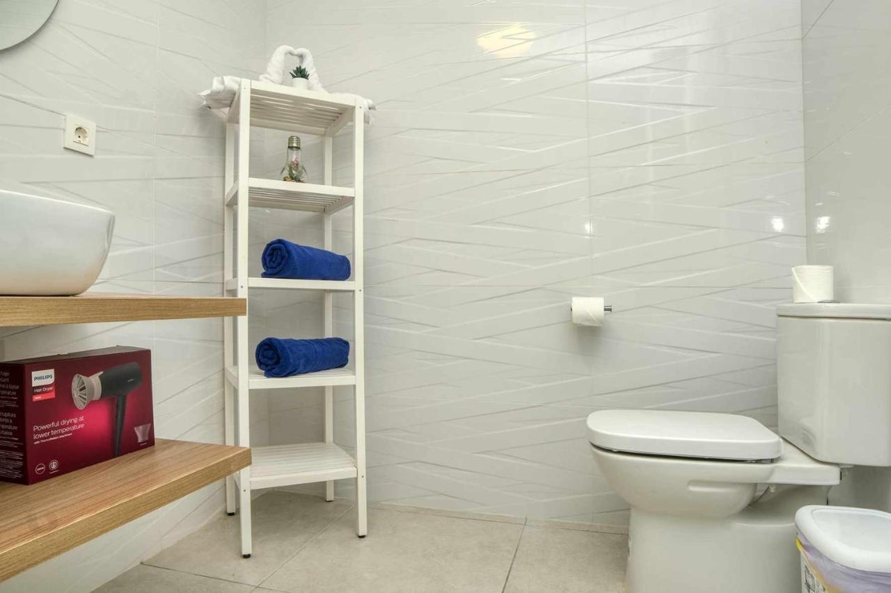Luminosa Vivienda Vacacional Con Vista A La Piscina Costa Teguise Exteriér fotografie