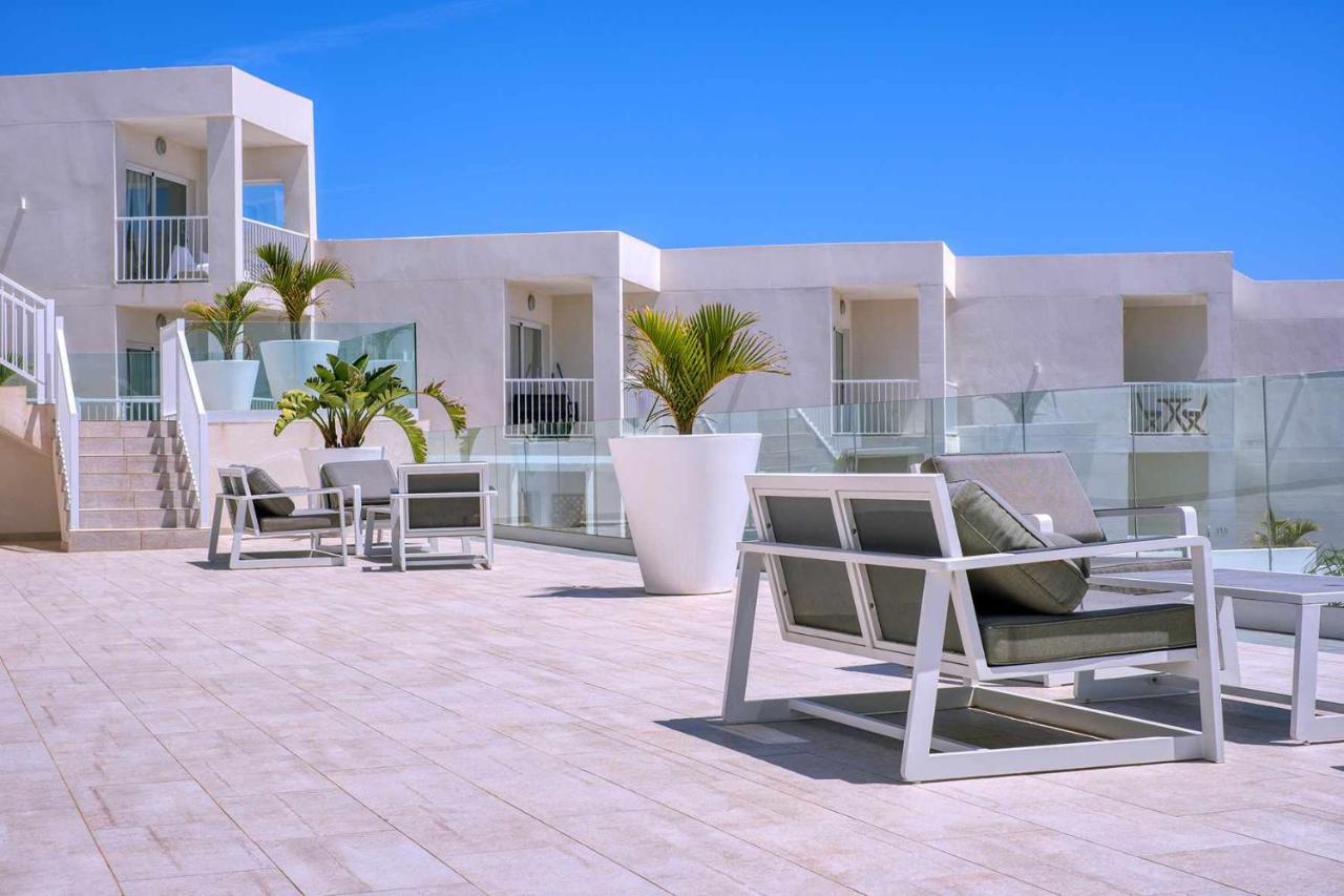 Luminosa Vivienda Vacacional Con Vista A La Piscina Costa Teguise Exteriér fotografie